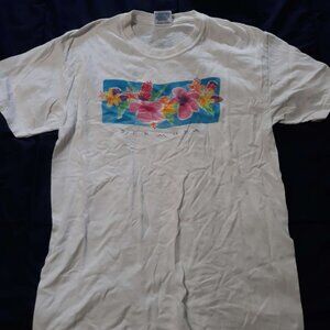 VINTAGE 1990s Bermuda floral graphic tee